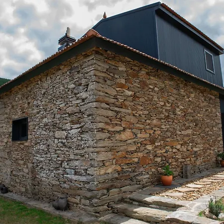 Casa Da Eira Velha Σαλέ *