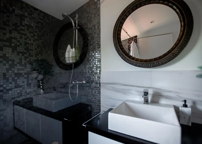 Casa Da Eira Velha * Шавиш