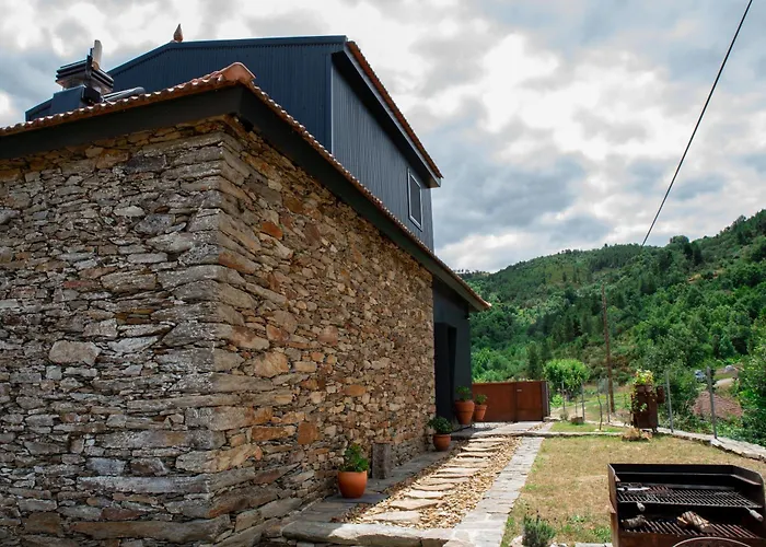 Шале Casa Da Eira Velha